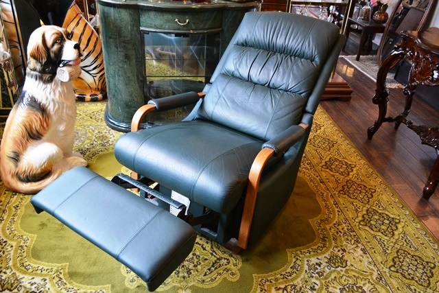 1814r36 美品LA-Z-BOYレイジーボーイUSA約15万円相当 1814r36 美品LA-Z-BOYレイジーボーイUSA約15万円相当