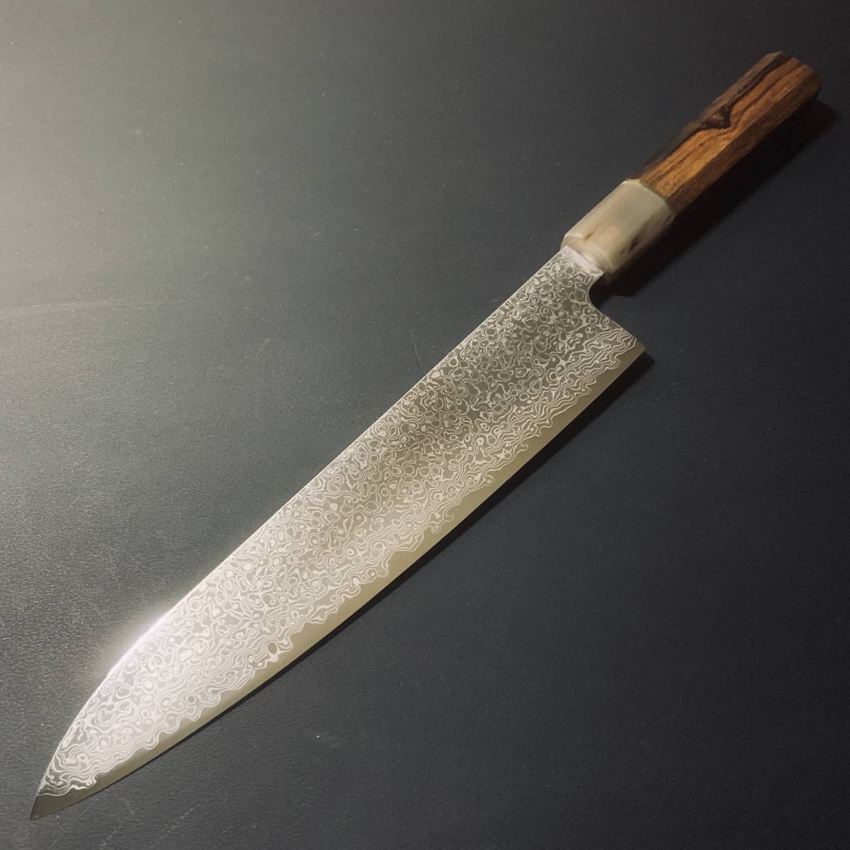 V金10号67層ダマスカス 牛刀包丁 230mm デザートアイアンウッド＋