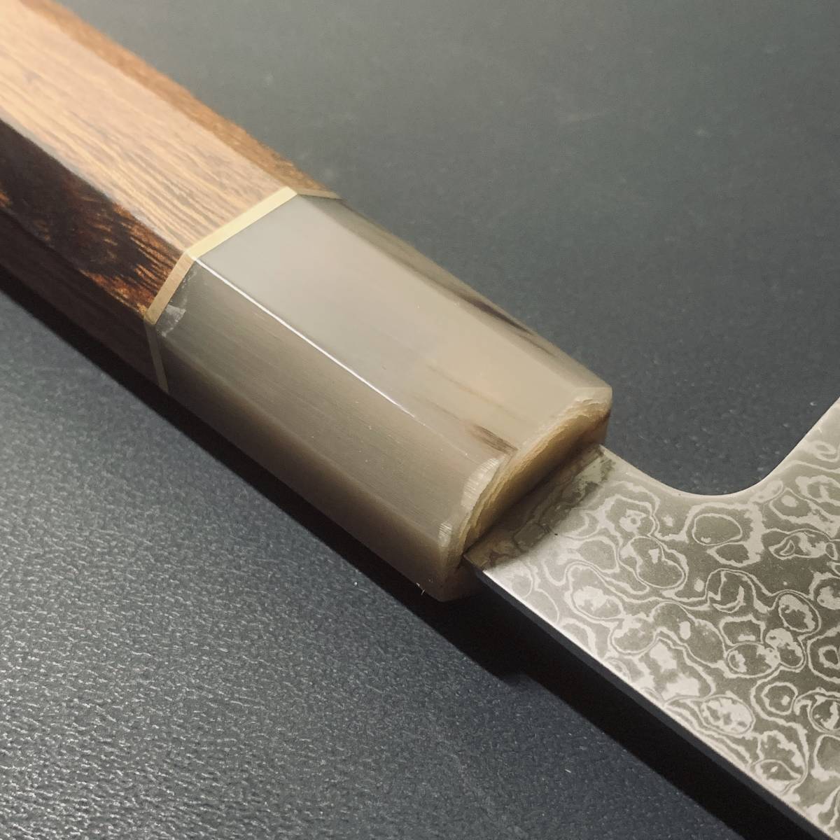 V金10号67層ダマスカス 牛刀包丁 230mm デザートアイアンウッド＋