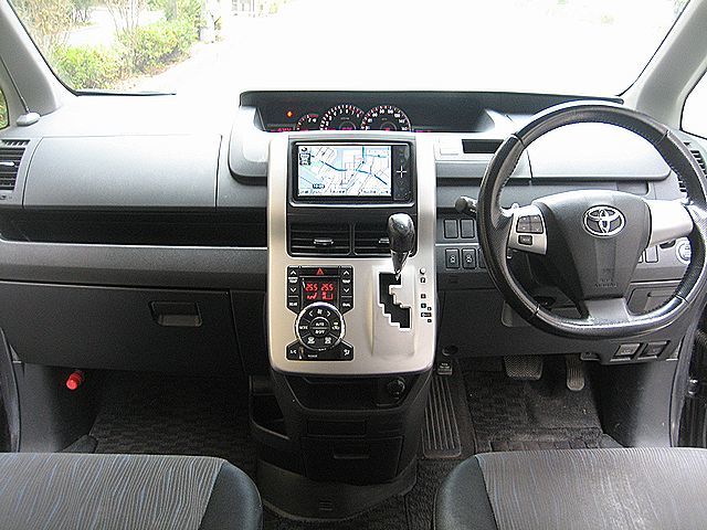 売切★後期型4WDノアSi 車検2年付(R4/1迄)純正HDDナビ・ワンセグTV・両側Pスラ・Bカメ ノア トヨタ Si 197.9万円(愛知県)[072 10.3万Km ノア(トヨタ)の中古車一覧|中古車のネクステージ