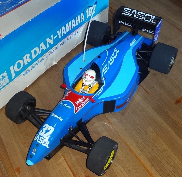 京商 1/10 RC ジョーダン・ヤマハ 192 電動ラジオコントロール F1