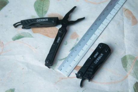  GERBER/ガーバーMicro Multi-Tool Dime Black G0469 +(レザーマン)｜売買されたオークション情報、yahooの商品情報をアーカイブ公開 - オークファン レザーマン