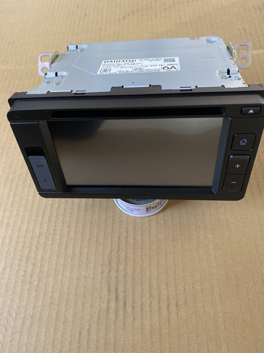 新車はずし ダイハツ純正 パイオニア 86180-B2860 ステーつき ダイハツ