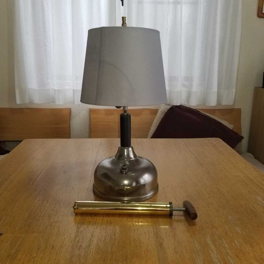 【数量限定，得価】 vintage Coleman Lamp クイックライト(ホワイトガソリンランタン)｜売買されたオークション情報、yahooの商品情報をアーカイブ公開 - オークファン ホワイトガソリンランタン