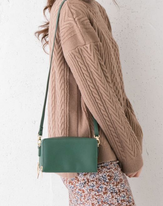 タグなし Rode Sko お財布ショルダーバッグ グリーン ロデスコ アーバンリサーチ 女性用 売買されたオークション情報 Yahooの商品情報をアーカイブ公開 オークファン Aucfan Com