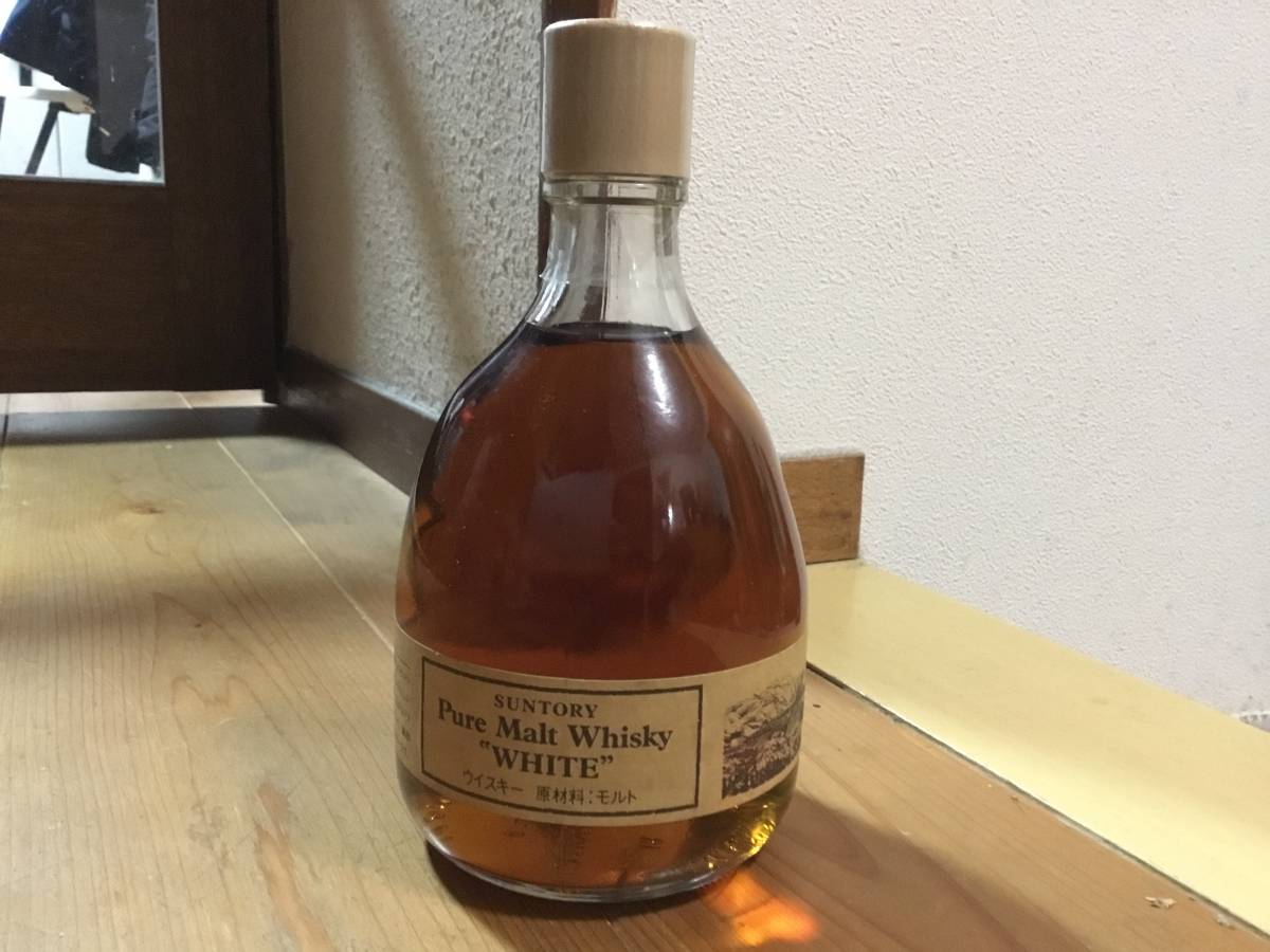 ホワイト ピュアモルト ニッカ 500ml レトロサントリー ピュアモルト