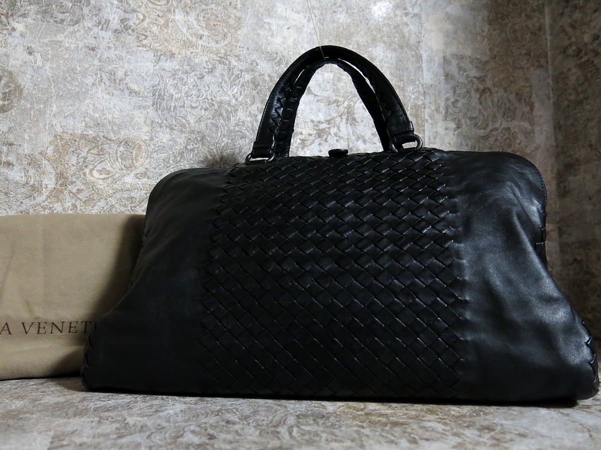 BOTTGAVENETA イントレチャート ハンドバッグ メンズ 黒色 レザー スモール イントレチャート ファスナー トートバッグ のために メンズ