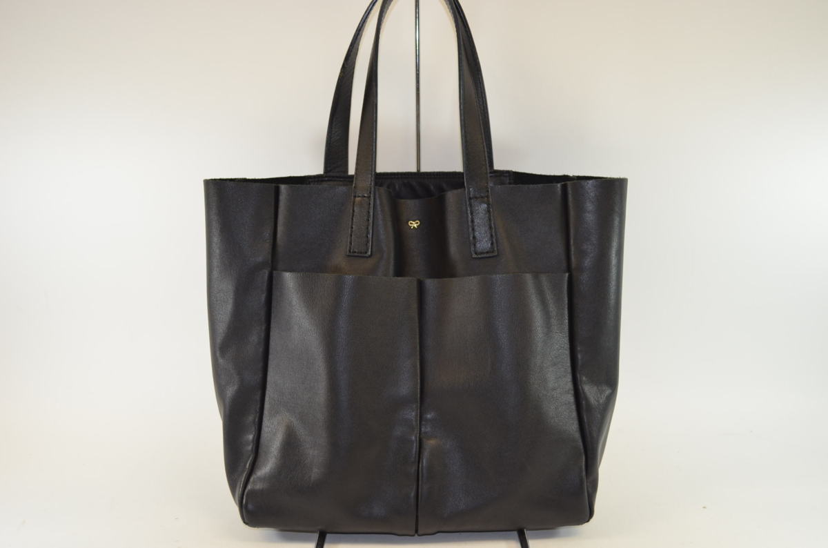 アニヤハインドマーチ bobsの通販 bits ANYA HINDMARCH レザー レザー 
