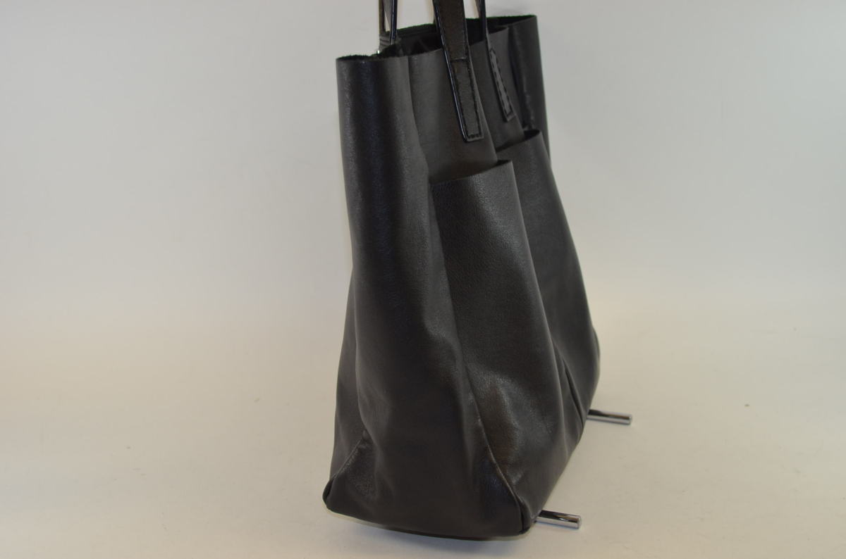 アニヤハインドマーチ bobsの通販 bits ANYA HINDMARCH レザー レザー 