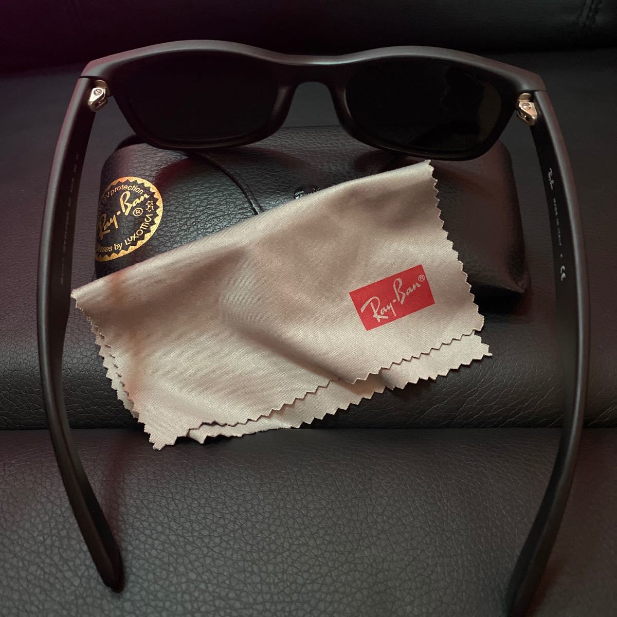 NEW Ray-Ban WAYFARER サングラス レイバン RB RB2132-F 2132-F Ray-Ban(レイバン) RB2132F [送料無料] 純正ライトカラーRay-Ban CLASSIC 清光堂レイバンサングラス 完全ガイド「ニューウェイファーラー&frasl;RB2132-F」レイバンの定番 ブラック