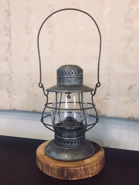 Dietz York New Bottom Bell Central Lantern No. - 0 Railroad Antique Globe No.6 lantern Etched