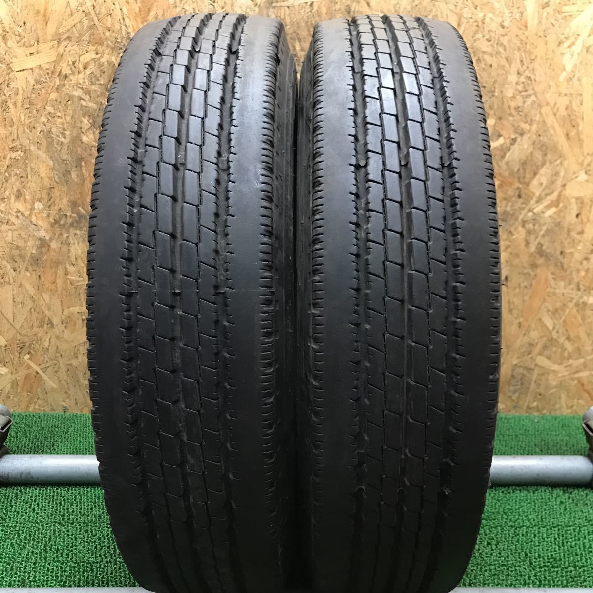 TOYO　DELVEX　M134　185/85R16　111/109L　LT　極上バリ山2本価格　A-305　福岡　引き取り大歓迎　★18年製★　ライトトラック
