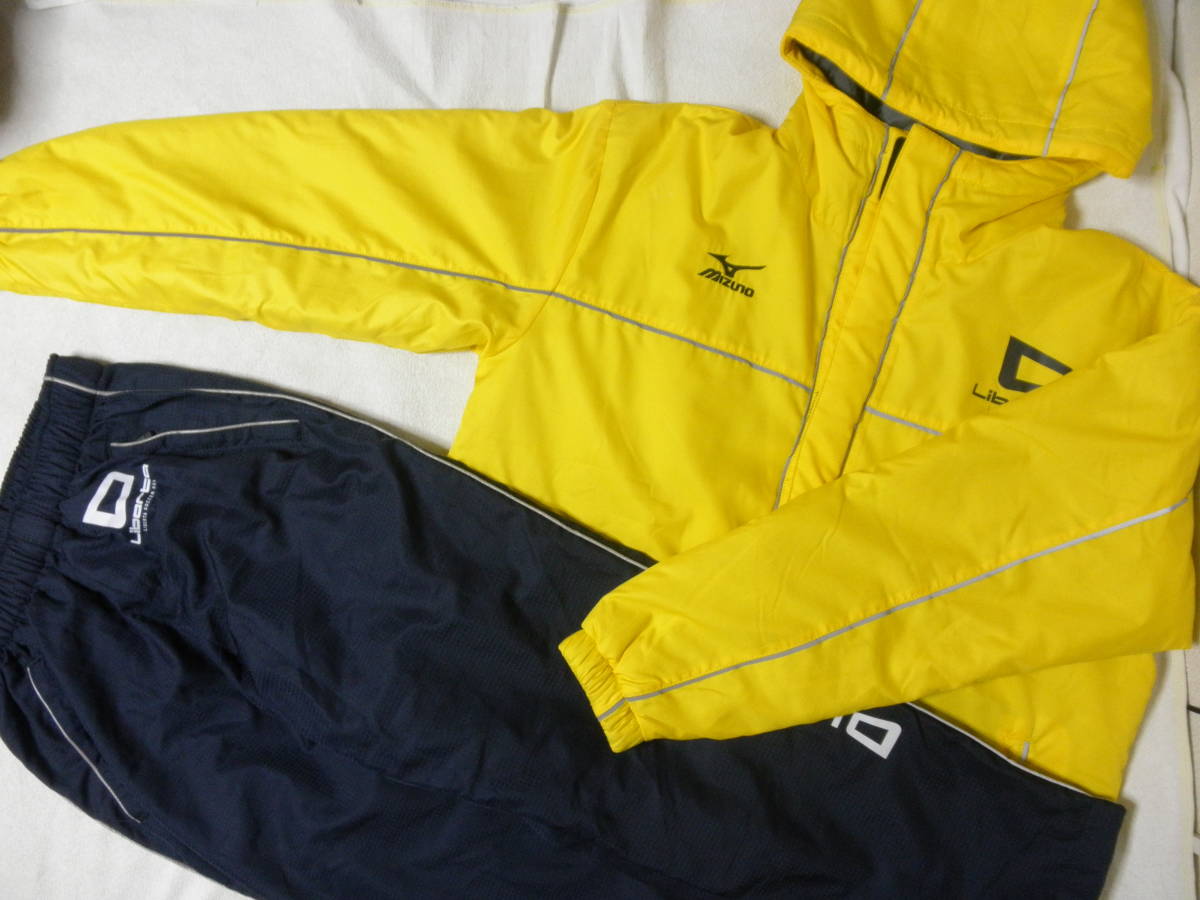  良品 MIZUNO ミズノ Liberta リベルタ サッカースクール 130 120cm ウインドブレーカー 上下 セットアップ ジャケット パンツ(上下セット)｜売買されたオークション情報、yahooの商品情報をアーカイ 上下セット