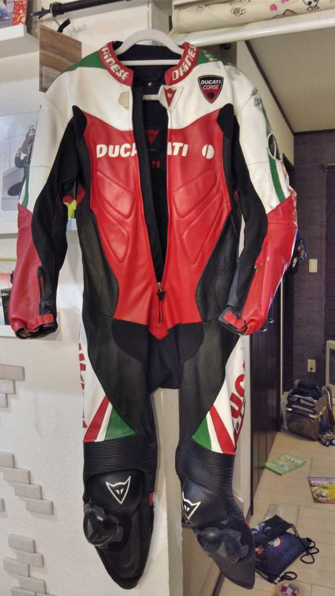 レーシングスーツ ドゥカティ DUCATI プロテクション＆快適性・公式