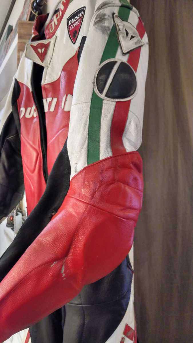 レーシングスーツ ドゥカティ DUCATI プロテクション＆快適性・公式