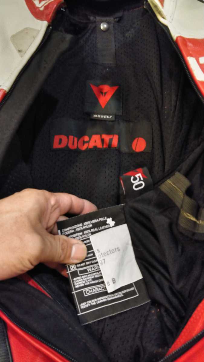 レーシングスーツ ドゥカティ DUCATI プロテクション＆快適性・公式