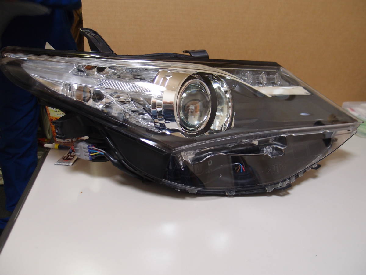 NZE181H オーリス 純正 後期 ヘッド 即決 NZE181 180系 トヨタ ヘッド 