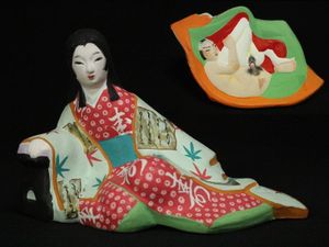 博多人形のYahoo!オークション(旧ヤフオク!)の相場・価格を見る