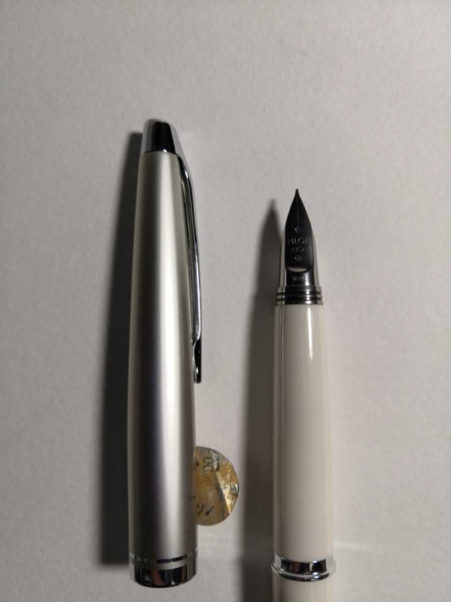万年筆 パイロット PILOT μ ミュー （細字） 18K 02822 0 筆記用具