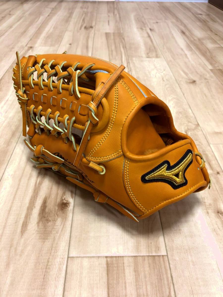 型付済 ミズノプロ 一般硬式外野手用 オレンジ 左投用 BSS限定(外野手用)｜売買されたオークション情報、yahooの商品情報をアーカイブ公開 - オークファン 大人用