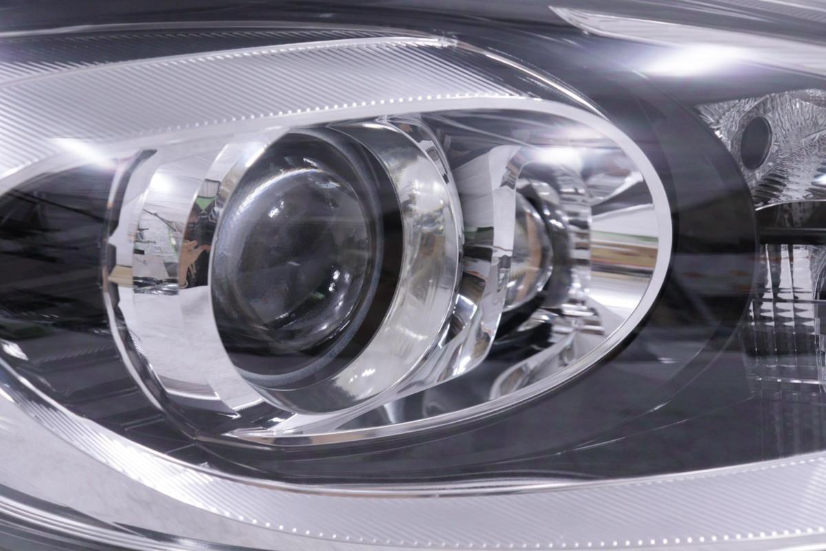 NHP10 ヘッドライト アクア LED GLD Yahoo 純正 左 中期 ハロゲン 右の