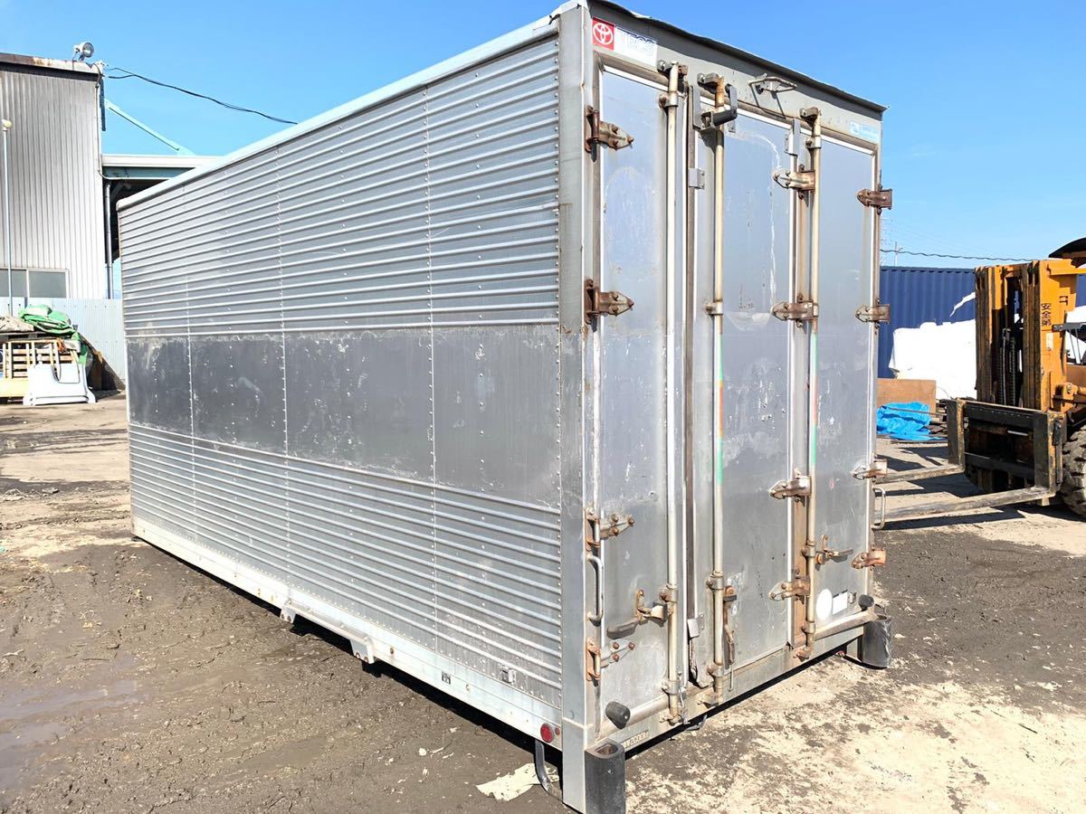 中古 愛知県の中古コンテナ設置事例｜10ft〜40ft 倉庫・ガレージに活用 
