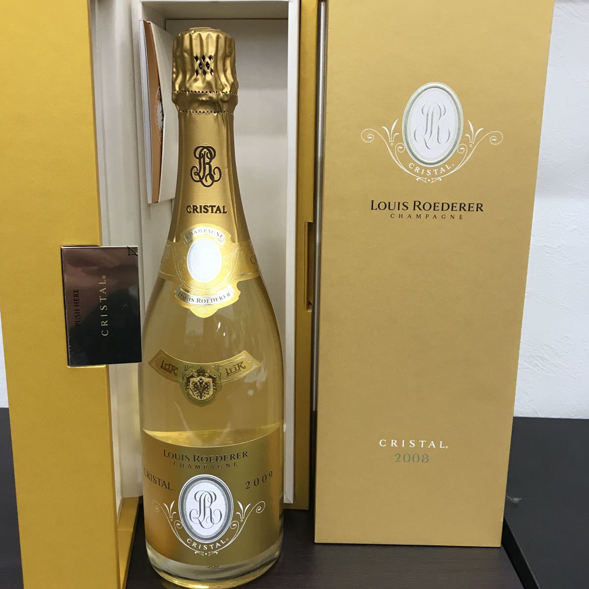  N/3 未開栓 LOUIS ROEDERER CRISTAL シャンパン ルイロデレール クリスタル 2008 2009 二本セット(その他)｜売買されたオークション情報、yahooの商品情報をアーカイブ公開 - オークファン スパークリング