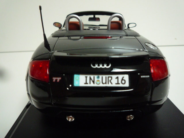 マイスト1/18◇アウディ TT ロードスター◇Audi TT Roadstar