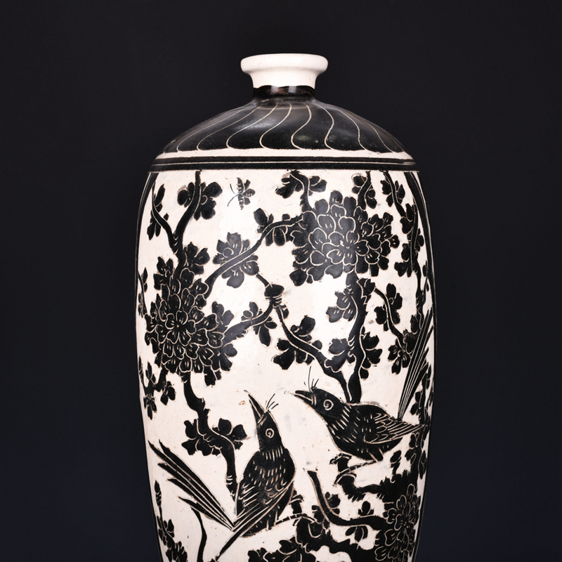 宋代 定窑 包口刻花卉纹盘口瓶 陶芸 文房具 置物 古美術 花瓶 禮品 年代物 黒釉二重掛梅瓶 李朝 宋代筆記vol.140 磁州窯 | 花瓶⁄陶器| 磁州窯風格