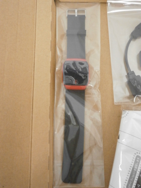 【新品未開封品】コカ・コーラ オリジナル スマートウォッチ ブレスレット/腕時計/TOKYO2020/取扱説明書付き/非売品/1スタ/同梱不可/LCC29_3