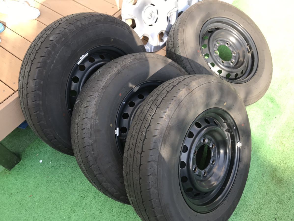 トヨタ ハイエース純正ホイール + DUNLOP SP175N | やや傷や汚れ