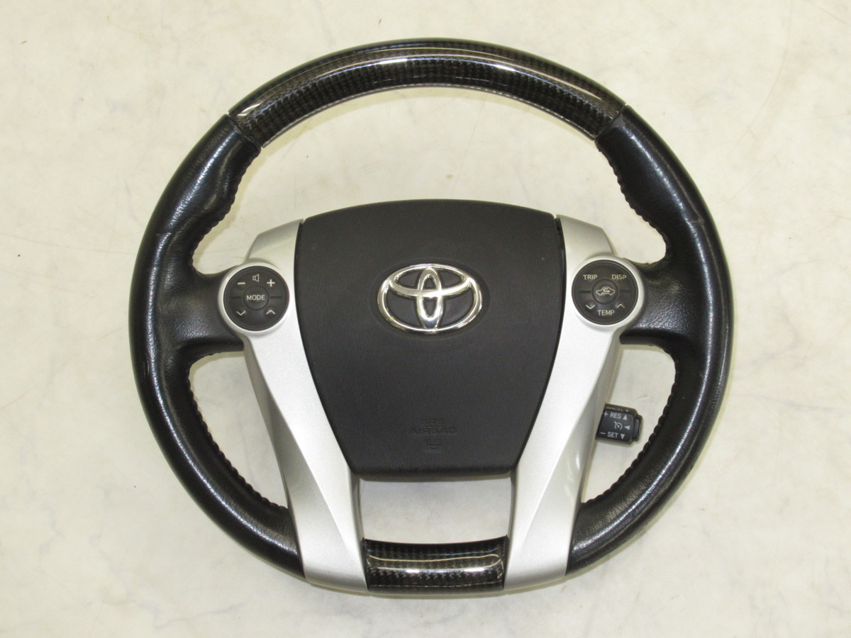 1円スタート売切り！トヨタZVW30プリウス用メーカー不明カーボンコンビレザーステアリング中古品 ブラック