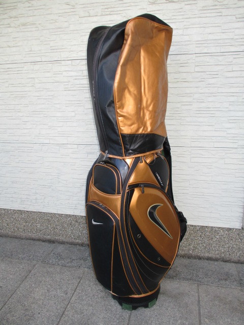 【HOT，定番】 Bath0320/1 NIKE ナイキゴルフ 本格キャディーバッグ ユースド フード色褪せ汚れあり 色珍しいゴールド系 大(NIKE)｜売買されたオークション情報、yahooの商品情報をアーカイブ公開 - オークファ キャディバッグ