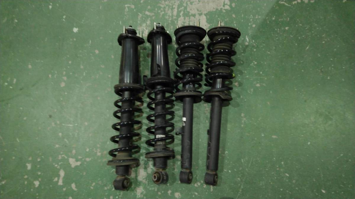 【大人気，本物保証】 激安 トヨタ GRX130 マークX 走行4万Km台 純正足回り1台分 ショックアブソーバー サスペンション ストラット Ｙ835(サスペンションキット（一式）)｜売買されたオークション情報、yahooの商品情 サスペンションキット（一式）