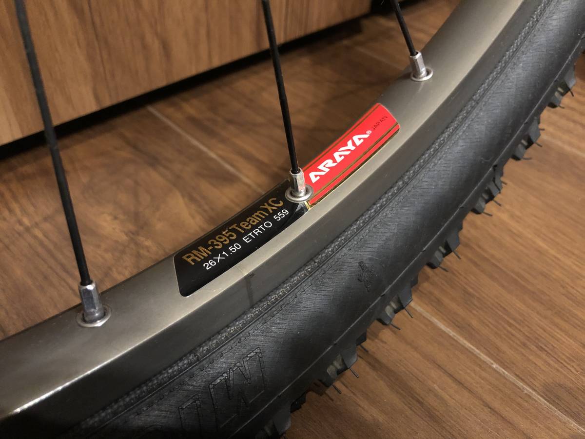ARAYA &frasl; 手組み 26インチ PAUL 「ポール」 W.O.R.D HUB TM840F フロントホイール 中目黒店 26吋・650A 手組ホイール - シマノLF＆アラヤ650A シマノ