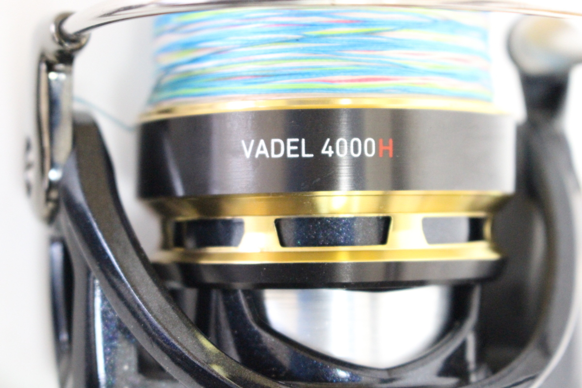 ヴァデル 15ヴァデル DAIWA 4000Hの最安値・インプレ・釣果 | 0 - 釣り 1 4000H 4000hの通販 vadel ダイワ daiwa MAX9BB ヴァデル)｜リール