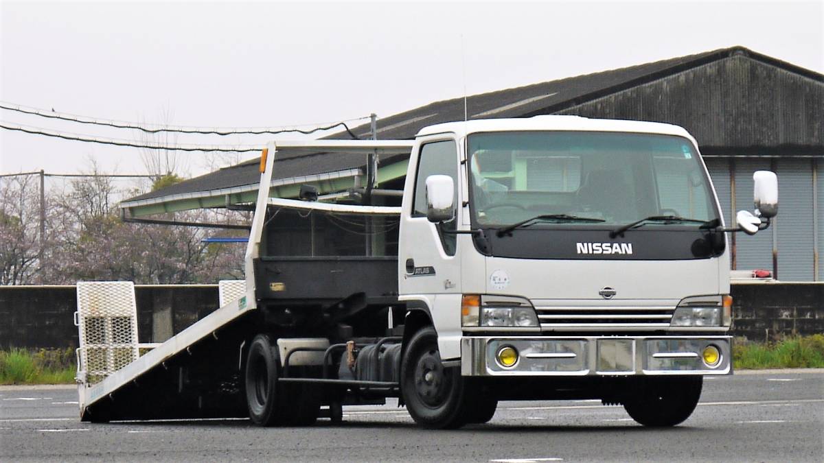 積載王 レトロNEWアトラス 後期モデル 積載車 ラジコン 車検R3年1月 3