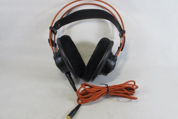 AKG K712 PRO リファレンススタジオヘッドホン オープンエアー型