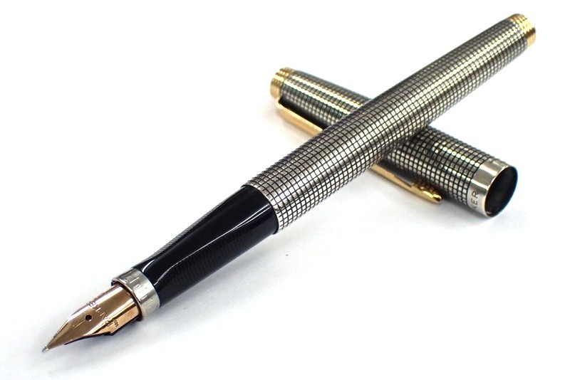 PARKER パーカー 万年筆 ペン先 14K刻印あり ブラック ゴールド 万年筆 パーカー PARKER 文房具 | 刻印有◇PARKER ペン先14K 筆記用具