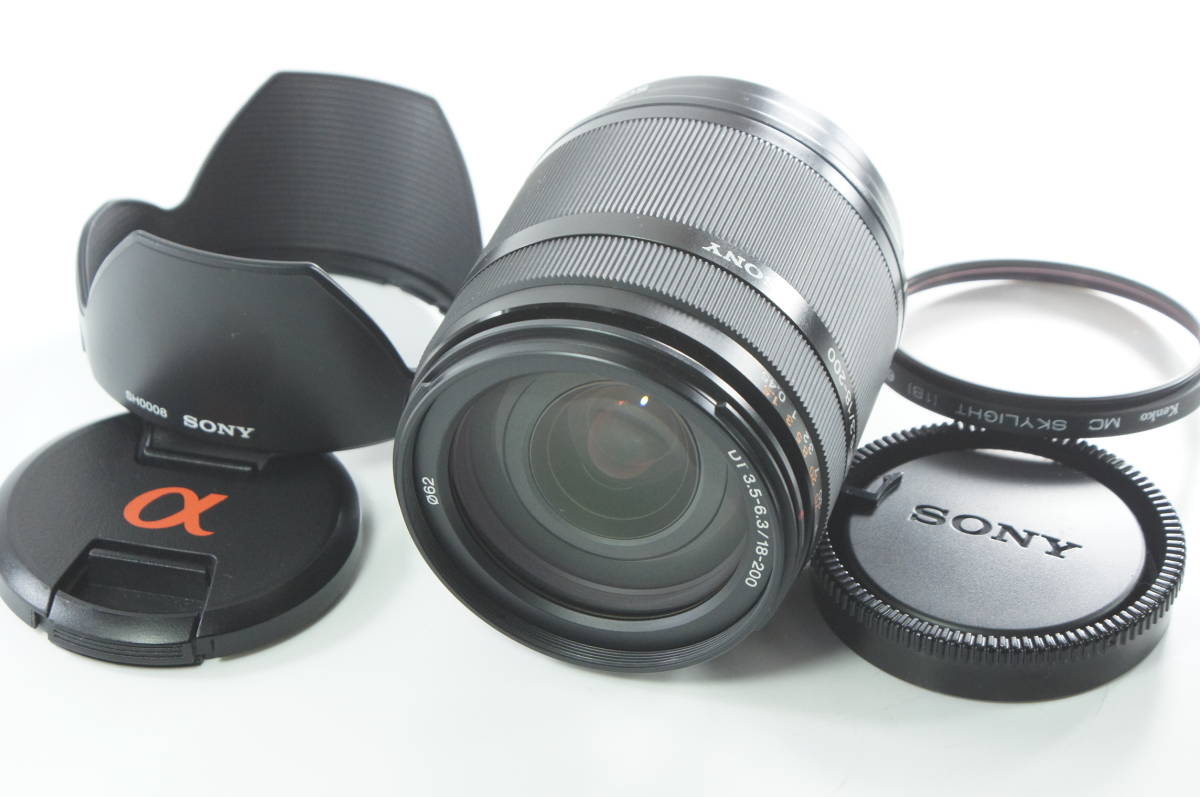 Sony 18-200mm f⁄3.5-6.3 DT com : Aspherical ED High F3.5-6.3 Camera -