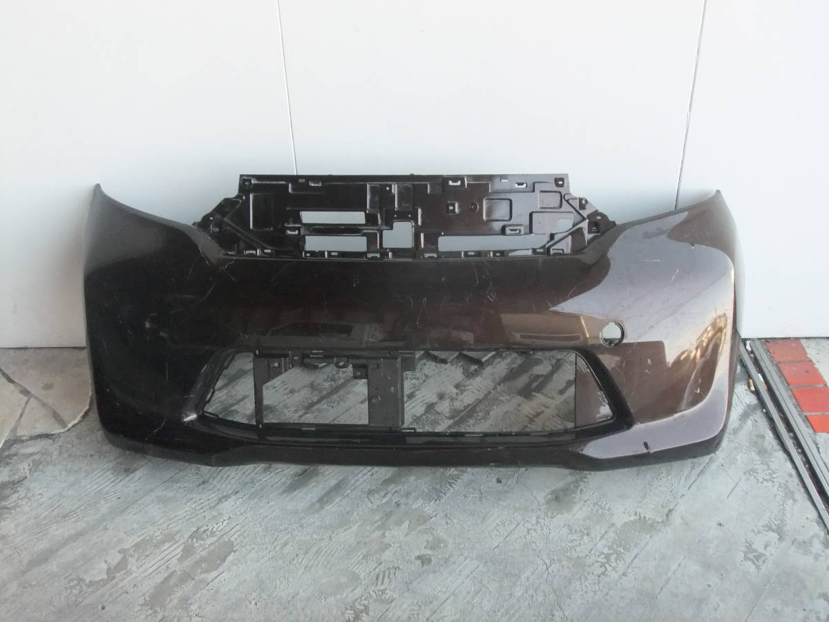 ☆B21A 前期 デイズ ルークス 純正 フロントバンパー 6400F832ZZ