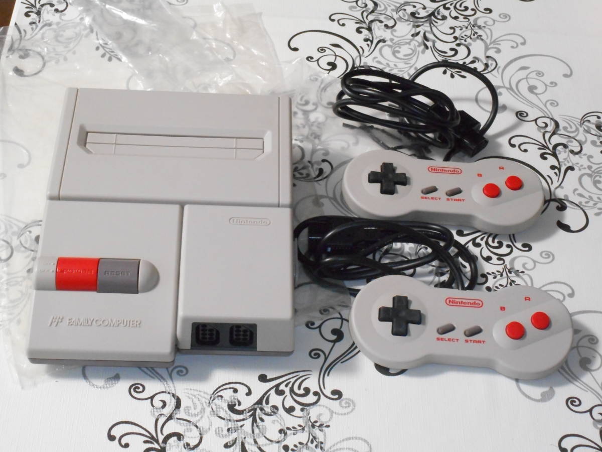 完品 美品 AVファミコン ニューファミコン 本体 ニューファミコン 本体