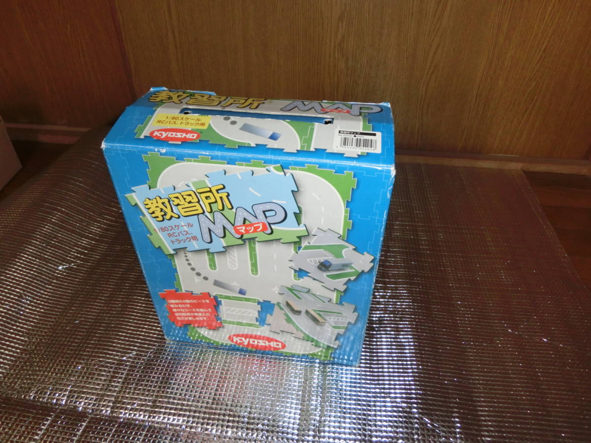 ◆◇京商1/80スケールRCバス、トラック用教習所MAP未開封品◇◆_7