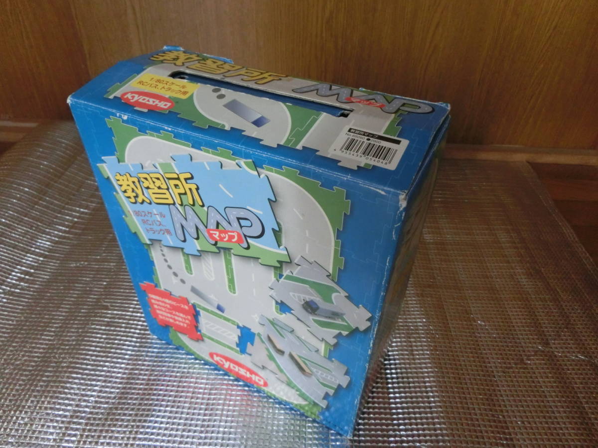 ◆◇京商1/80スケールRCバス、トラック用教習所MAP未開封品◇◆_8