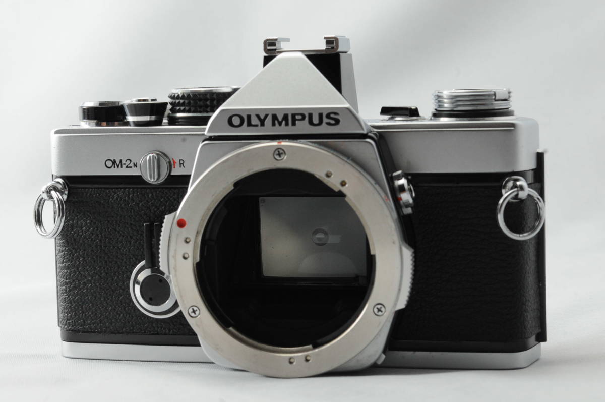 OM-2 | OM-2N OLYMPUS およそ半世紀という時を超え、いま手に入れる