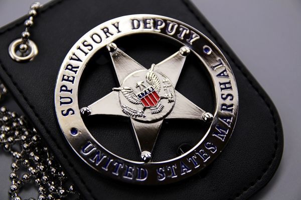 ☆ホルダー付 US MARSHAL USマーシャル SILVER ポリスバッジ