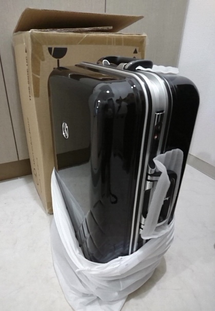 【未使用品】キャリーバッグ　メルセデス　ベンツ_3