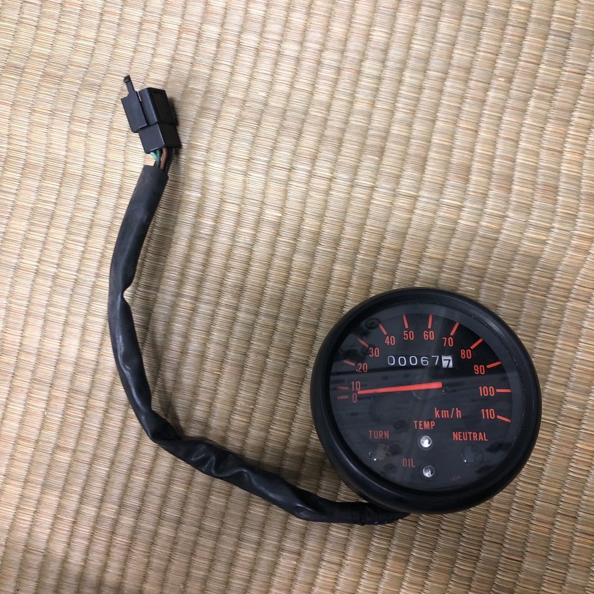 中古】カワサキKSR-2 スピードメーター メーター 自動車、オートバイ