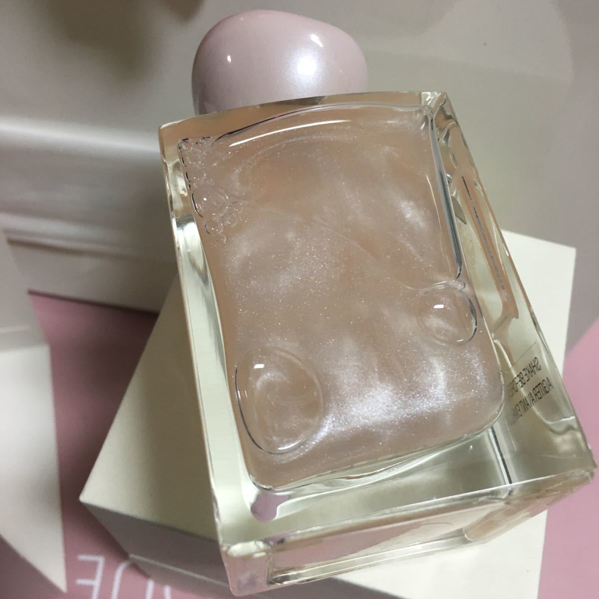 アルマーニ プリヴェ ピヴォワンヌスジョ ソイエ ドゥ ナクレ ARMANI