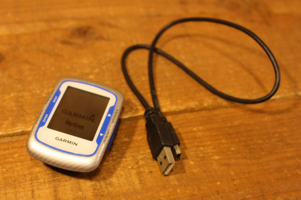セール，格安 ガーミン GARMIN エッジ Edge 500 サイクルコンピューター 白青 本体のみ み ビチアモーレ パーツ館(サイクルコンピューター)｜売買されたオークション情報、yahooの商品情報をアーカイブ公開 - サイクルコンピューター